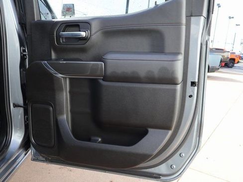 Certified 2022 GMC Sierra 1500 AT4 w/ AT4 Preferred Package AWD/4WD image 13