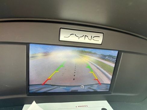 Used 2017 Ford Escape SE FWD image 12