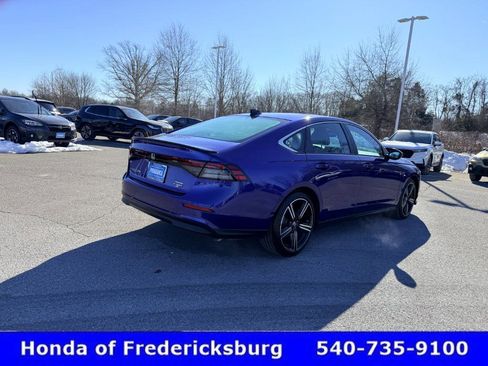 Used 2023 Honda Accord Sport image 6