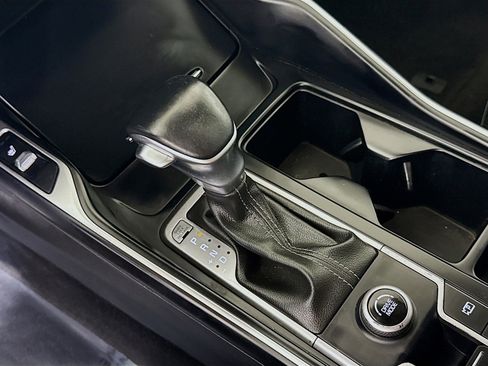 Used 2022 Kia Sorento EX w/ Panoramic Sunroof Package image 20