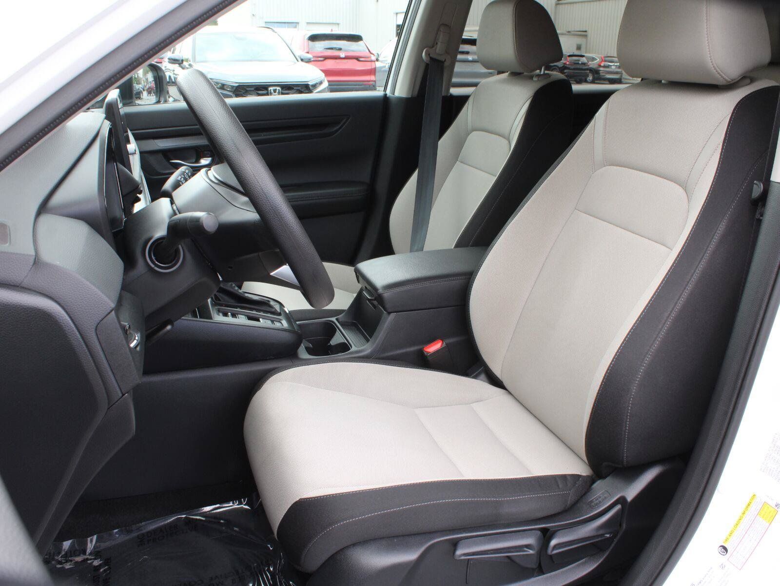Used 2026 Honda CR-V LX image 17