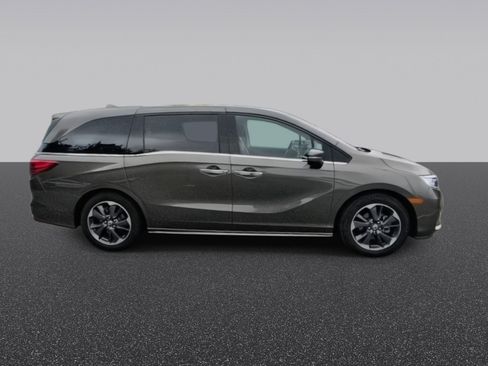 Used 2023 Honda Odyssey Elite image 10