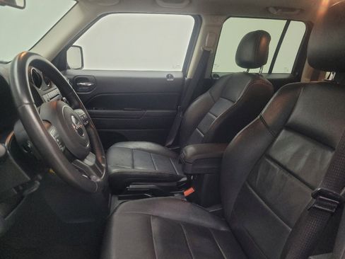Used 2015 Jeep Patriot High Altitude AWD/4WD image 17