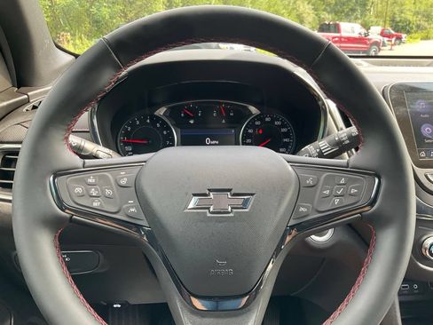 Used 2024 Chevrolet Equinox RS AWD/4WD image 7