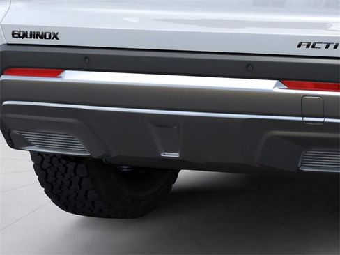 New 2026 Chevrolet Equinox ACTIV image 15