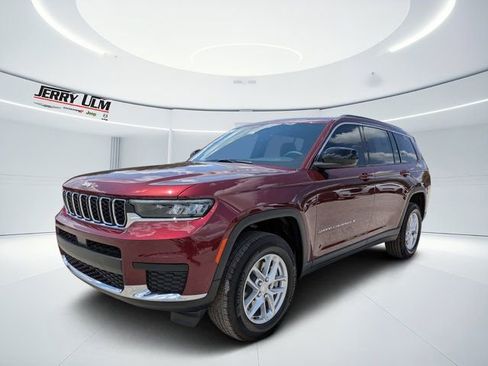 New 2026 Jeep Grand Cherokee L 2WD image 7