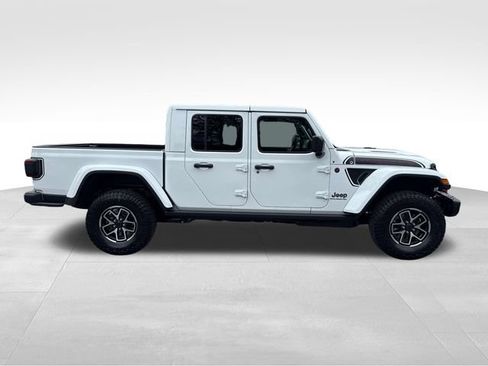 New 2026 Jeep Gladiator Rubicon AWD/4WD image 8