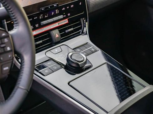 Used 2024 Toyota bZ4X XLE image 21