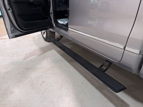 Used 2022 RAM 1500 Limited image 11