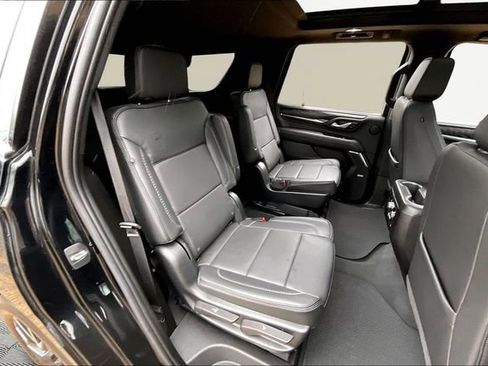 Used 2023 GMC Yukon Denali image 17