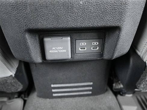 Used 2025 Toyota Tacoma TRD Off-Road w/ TRD Off Road Upgrade Package image 15