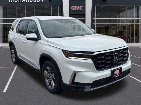 Used 2023 Honda Pilot EX-L image 7