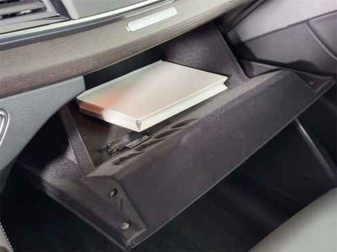 Used 2022 Audi Q5 2.0T Premium Plus image 30