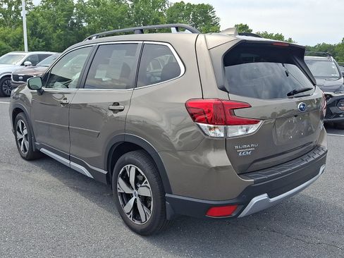 Used 2021 Subaru Forester Touring AWD/4WD image 6