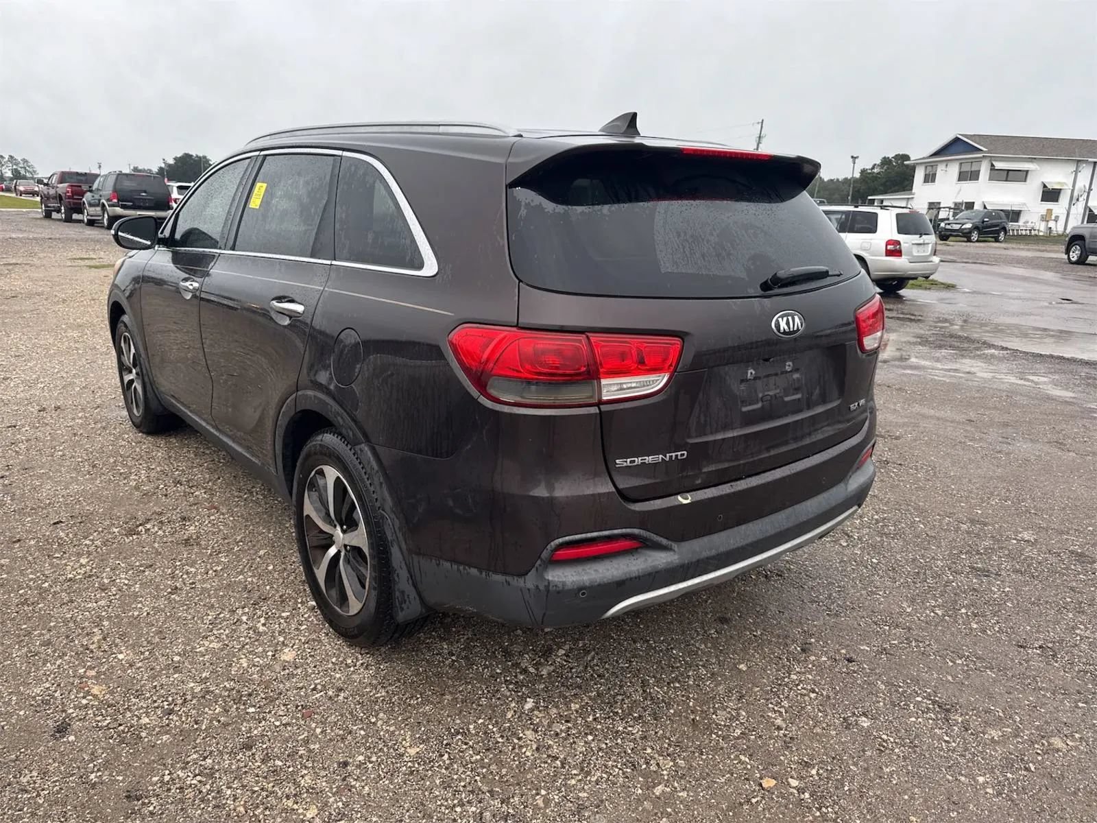 Used 2016 Kia Sorento EX FWD image 2