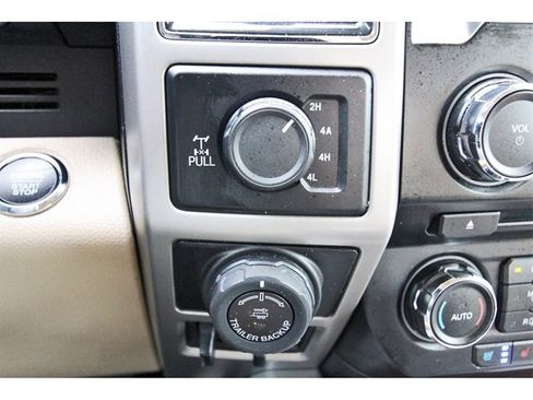 Used 2017 Ford F150 Lariat w/ Equipment Group 501A Mid image 24