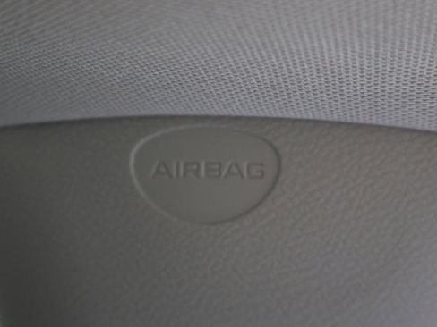 Used 2024 Chrysler Pacifica Touring-L image 46