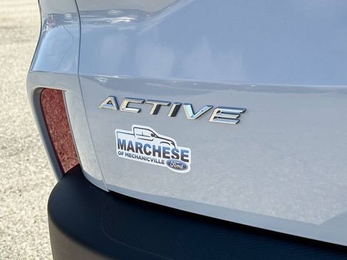 Used 2025 Ford Escape Active w/ Cold Weather Package image 13