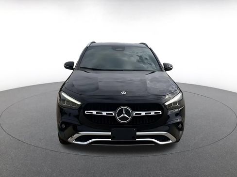 Used 2025 Mercedes-Benz GLA 250 4MATIC image 4