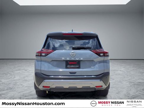 Used 2023 Nissan Rogue SL w/ SL Premium Package FWD image 6