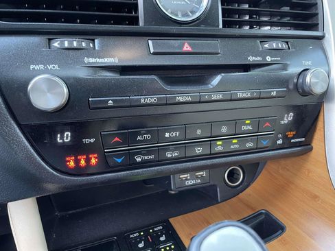 Used 2022 Lexus RX 350 FWD w/ Premium Package image 18