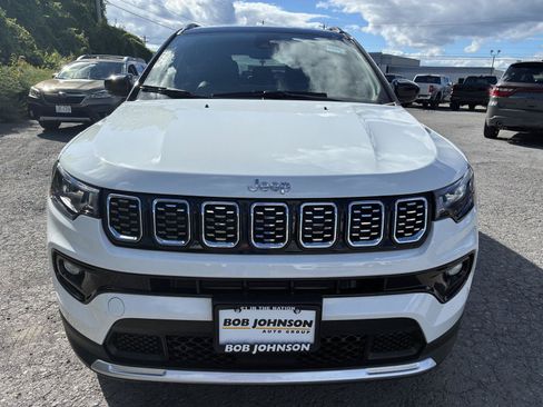 Used 2026 Jeep Compass Limited AWD/4WD image 2