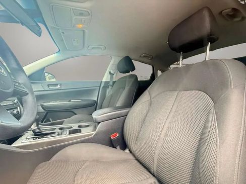 Used 2019 Kia Optima LX FWD image 11