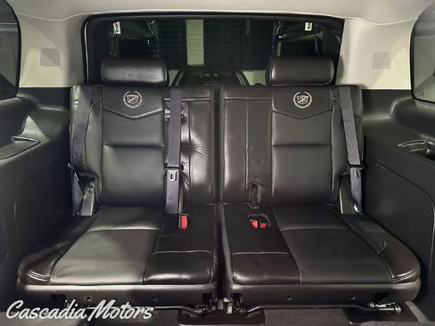 Used 2013 Cadillac Escalade Platinum image 11