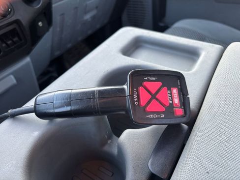 Used 2015 Ford F250 XL w/ Power Equipment Group image 29