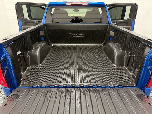 Used 2022 Chevrolet Silverado 1500 Custom image 22