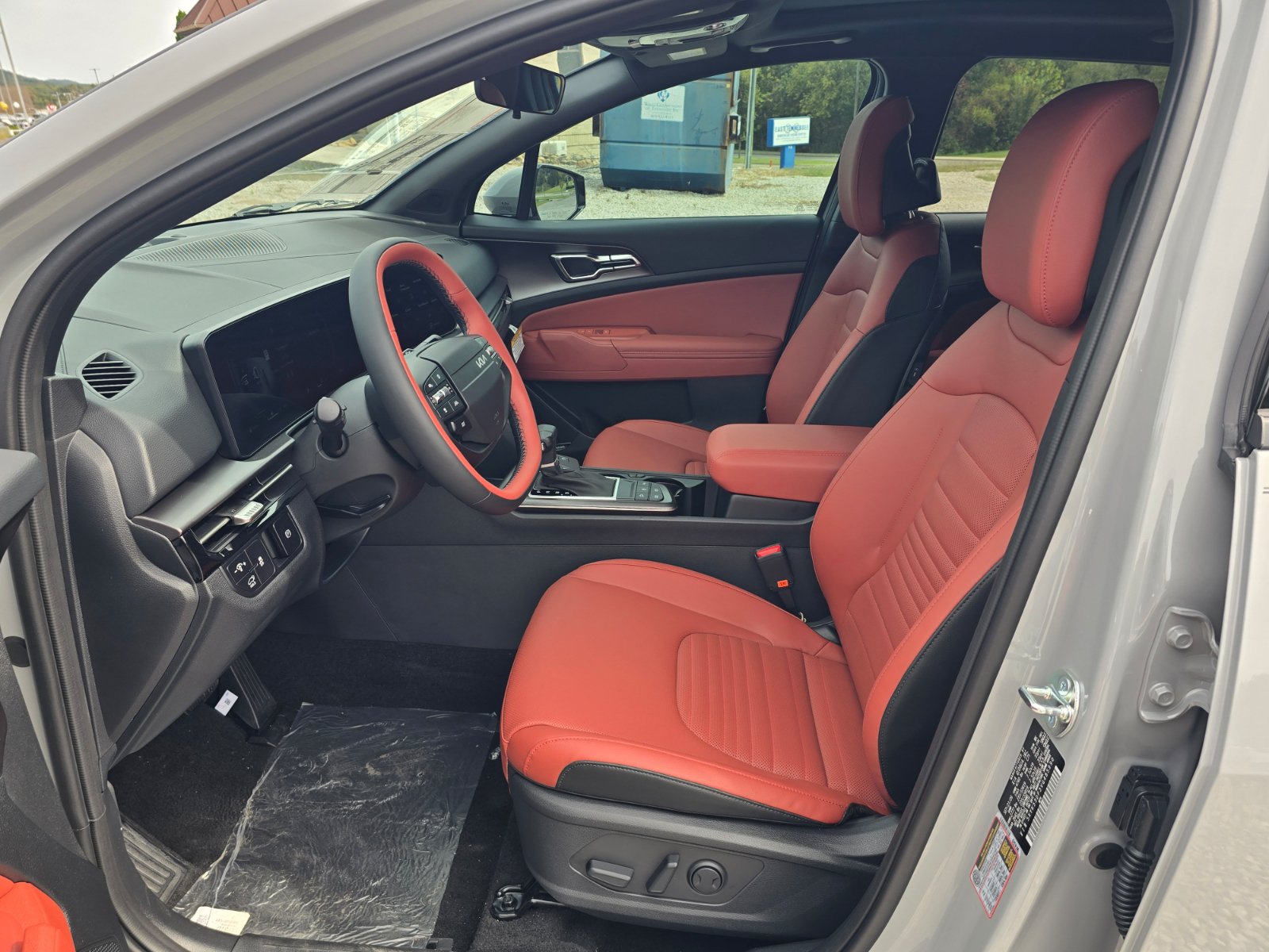 New 2027 Kia Sportage SX FWD image 5
