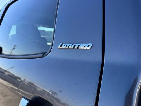 Used 2015 Toyota Tundra Limited image 13