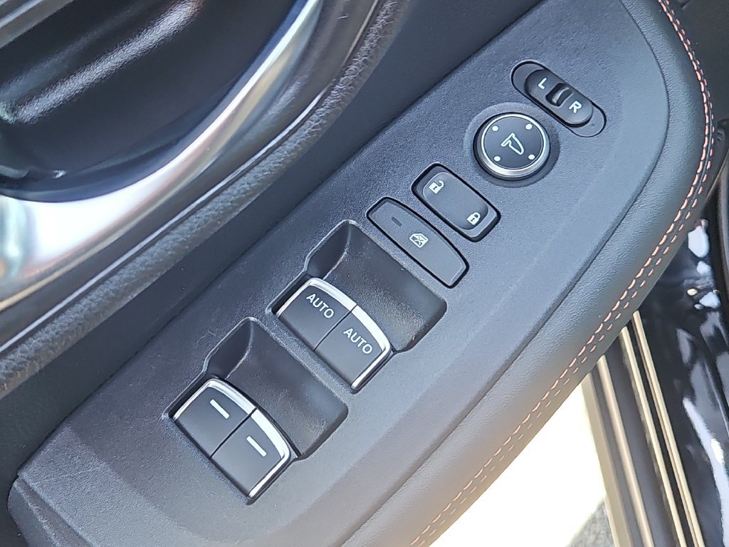 Certified 2025 Honda HR-V Sport image 23
