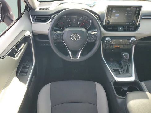 Used 2019 Toyota RAV4 XLE w/ Convenience Package AWD/4WD image 12