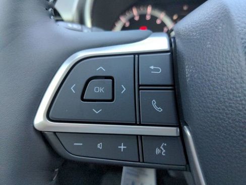 Used 2022 Toyota Highlander Platinum AWD/4WD image 26