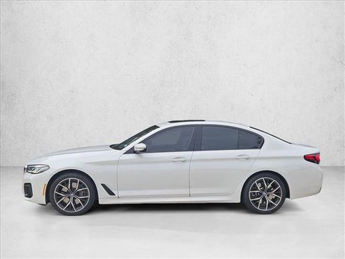 Certified 2023 BMW 540i w/ Executive Package image 8