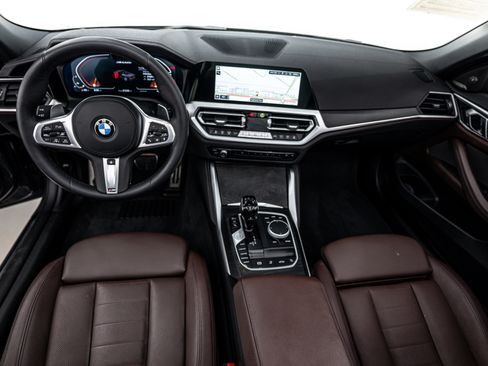 Used 2023 BMW 440i xDrive Convertible w/ Premium Package image 12