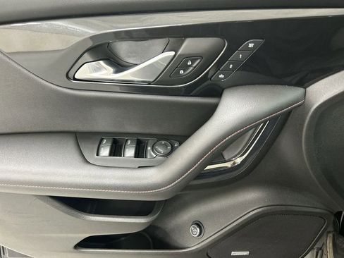 Used 2022 Chevrolet Blazer RS w/ Enhanced Convenience Package image 11