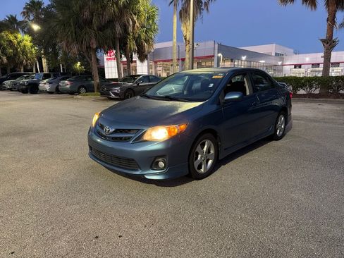 Used 2012 Toyota Corolla S FWD image 1