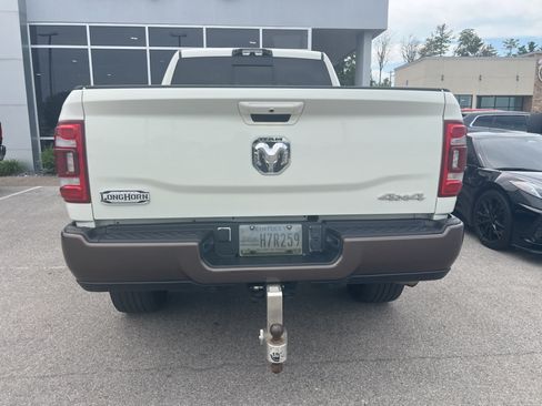 Used 2024 RAM 2500 Limited w/ Safety Group AWD/4WD image 8