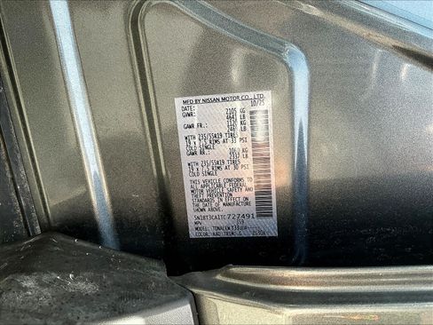 Used 2026 Nissan Rogue SL FWD image 19