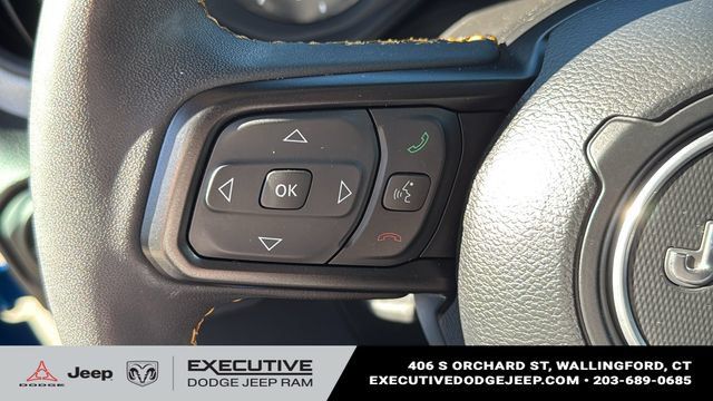 Used 2024 Jeep Wrangler Unlimited AWD/4WD image 12