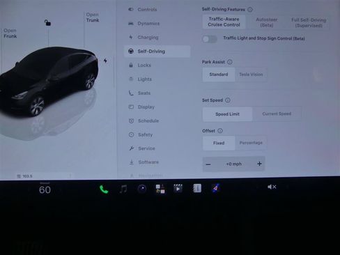 Used 2022 Tesla Model Y Long Range AWD/4WD image 15