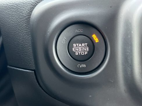 Used 2022 Jeep Wrangler Unlimited Rubicon 4xe w/ Safety Group AWD/4WD image 23