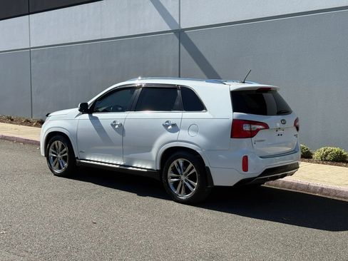 Used 2014 Kia Sorento SX w/ 3rd Row Package image 3