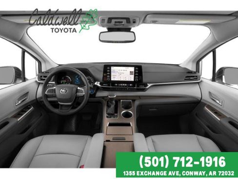 Certified 2021 Toyota Sienna XLE FWD image 5