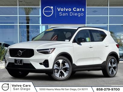 New 2026 Volvo XC40 B5 Plus w/ Protection Package Premier
