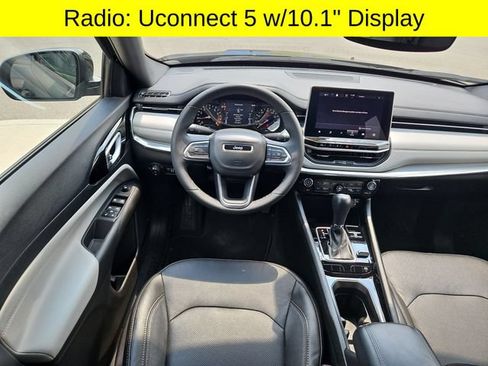 Used 2023 Jeep Compass Limited AWD/4WD image 9