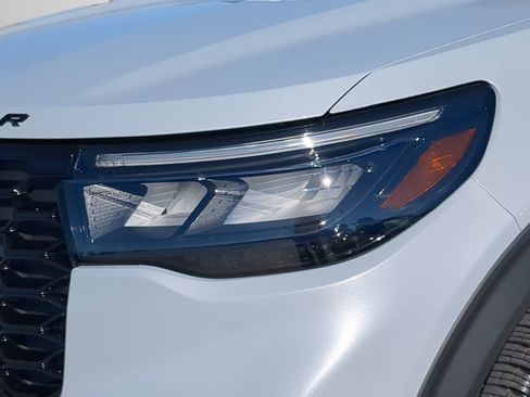 New 2026 Ford Explorer ST-Line w/ ST-Line Street Pack image 39