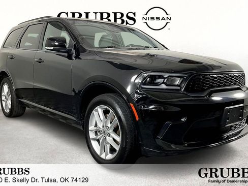 Used 2024 Dodge Durango GT image 1
